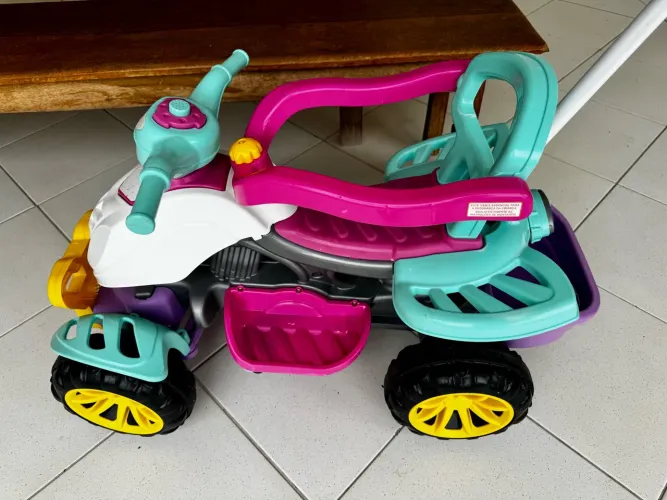 Quadriciclo Infantil