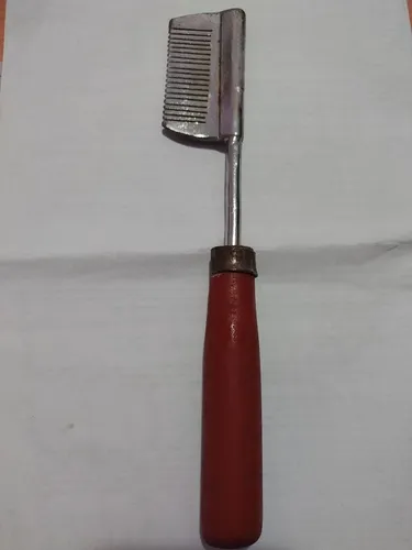 Pente de ferro  NOVO