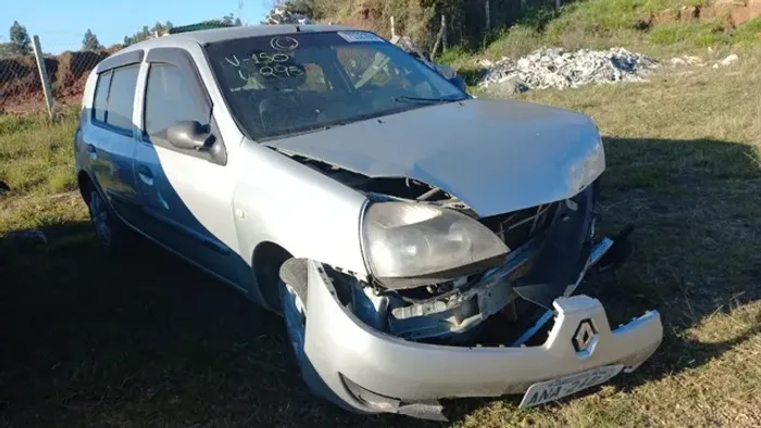 Sucata Clio