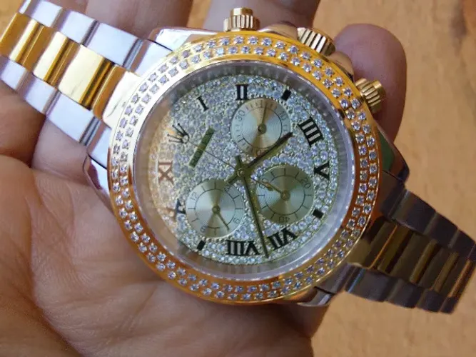 Relógio Daytona Mostrador Dourado Brilhantes Vidro Safira Automatico Pulseira Mista 40mm