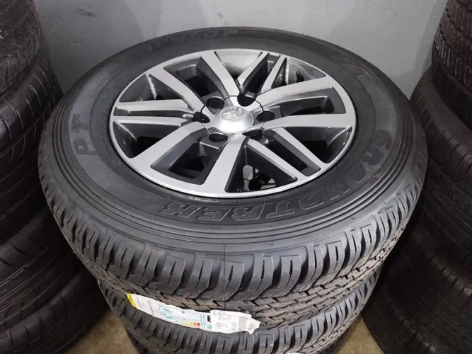 PROMOÇÃO RODA HILUX SRX C/ PNEU ZERO À BASE DE TROCA