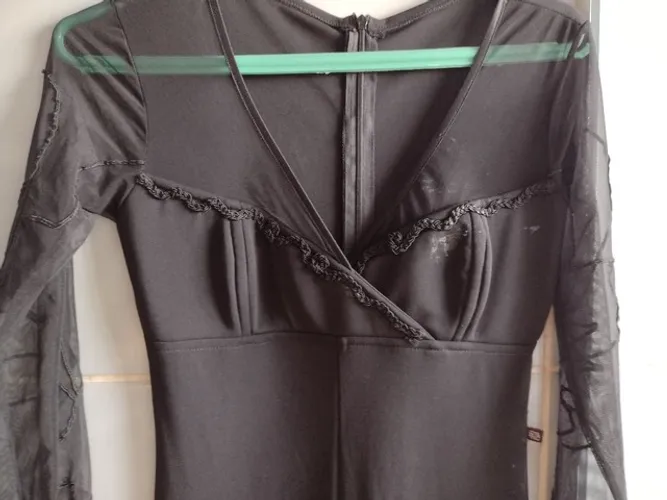 Macacão preto veste 34,36,38