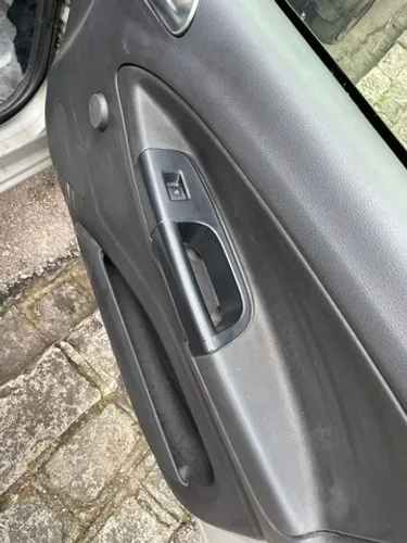 Comando vidro elétrico D.Dir. Volkswagen Gol G5 2008/2009