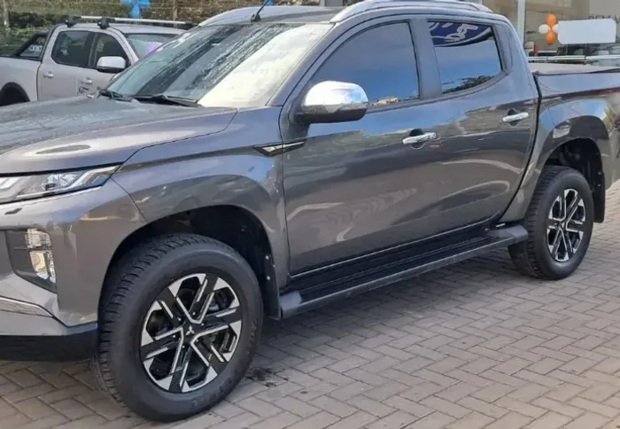 L200 Triton Sport 2024 Retrovisor Capo Airbag Farol Lanterna Alternador Motor Porta Sucata