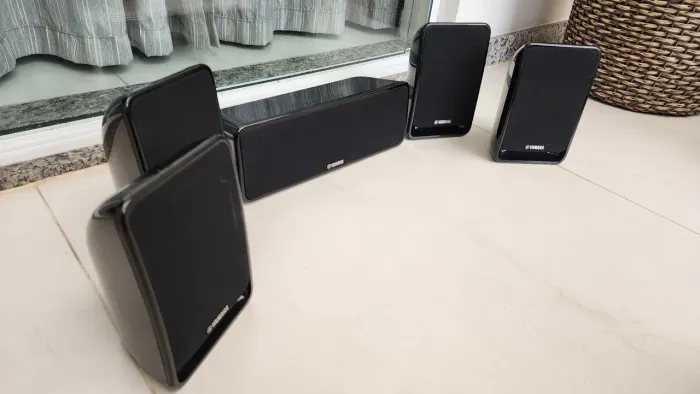 Yamaha NS-P41 Home theater 5 canais