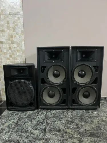 Caixas de som super potentes