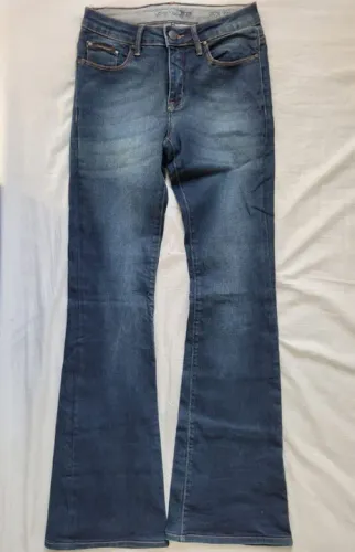 Calça Calvin Klein jeans flare número 38 feminina usada poucas vezes