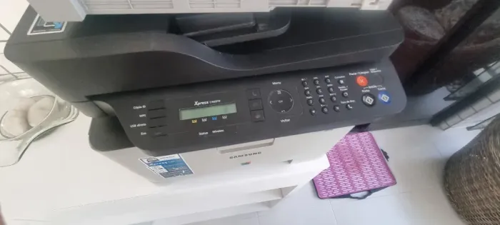 Impressora laser color samsung + 2 MONITORES