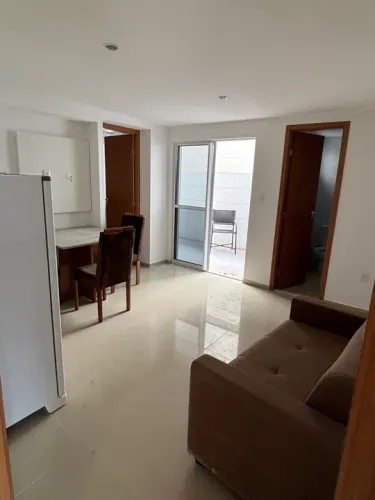 Apartamento mobiliado pra locação no Bessa. Leia a discrição