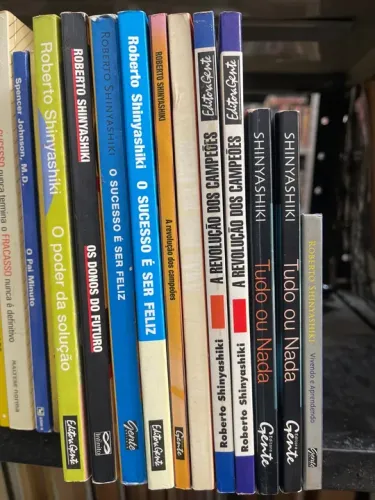 Livro Roberto shinyashiki qualquer livro dele por 10 reais