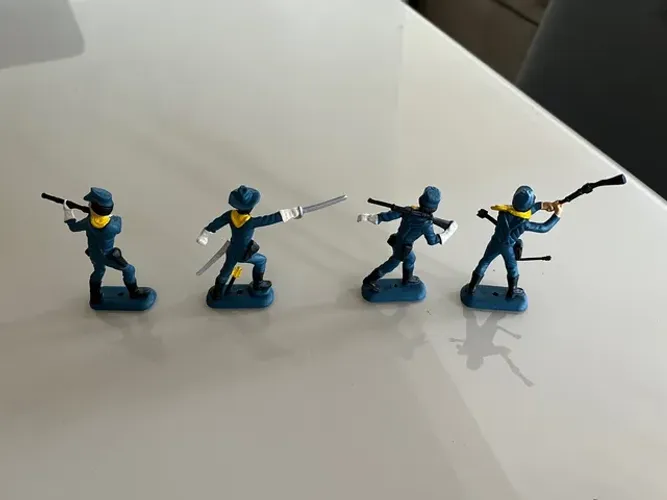 Forte Apache Gulliver soldados