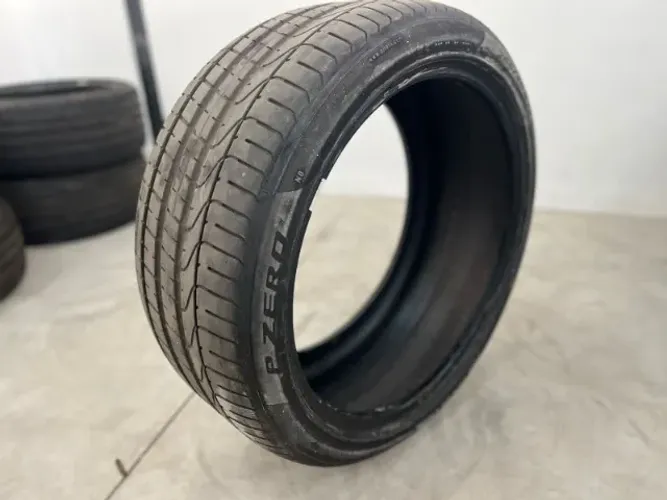 OPORTUNIDADE!!! PNEU 265/40 R21 ORIGINAL PIRELLI PZERO COM DETALHE
