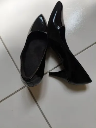 Sapato Piccadilly feminino 35