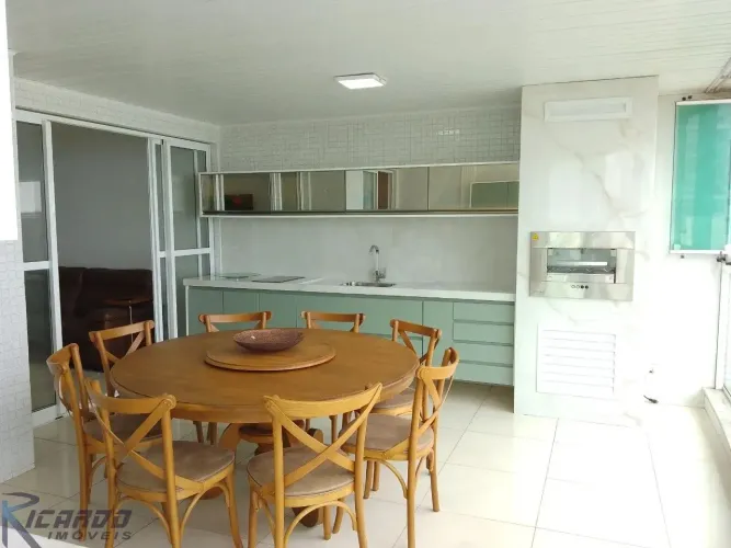 Luxuoso apartamento à venda em Guarapari-ES, Praia do Morro: 4 quartos, 2 suítes, 1 sala, 