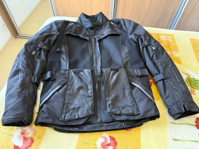 Jaqueta X11 Expedition GG em estado de novo 