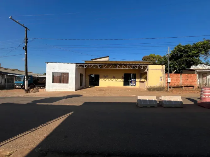 Vende-se ponto comercial / Loja em frente a delegacia 