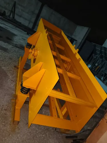 Peneira vibratória 30010 reformada