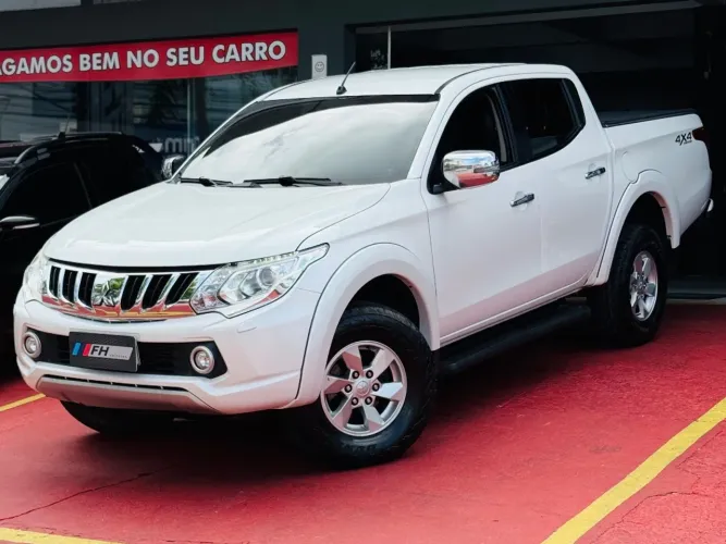 Mitsubishi L200 Triton S. HPE FTP 2.4 CD Dies. Aut. 2017