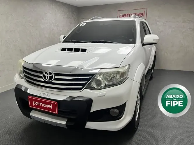 Toyota Hilux 4X2 2.4 Diesel 2013