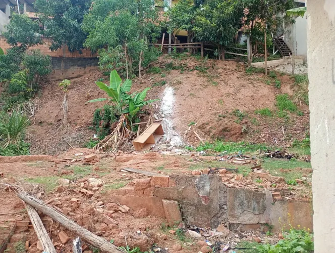 Lote em  nova Lima 400 metros 