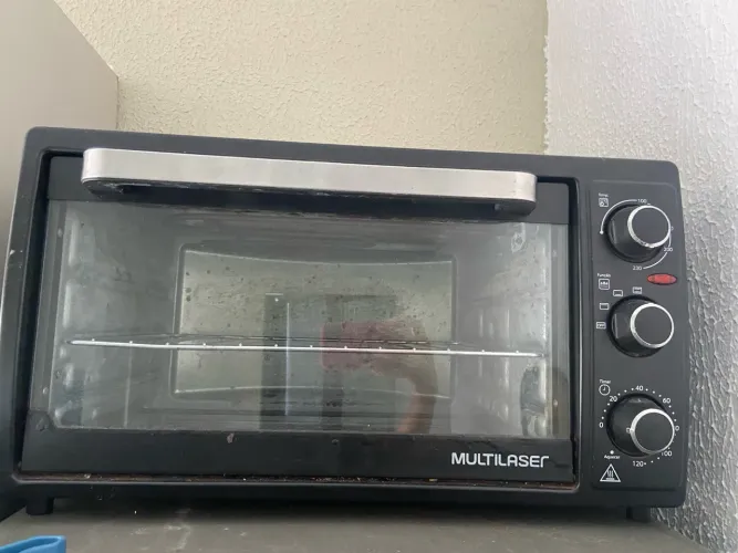 Forno elétrico Multilaser, usado, funcionando perfeitamente. 