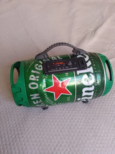 Caixa de som Barril Heineken personalizada