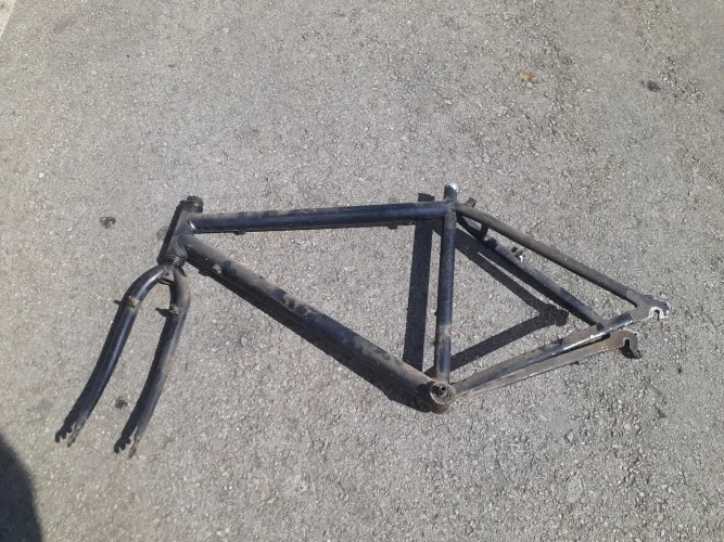 Quadro de Caloi Aluminum SuperCross aro 700 da década de 90... raridade 