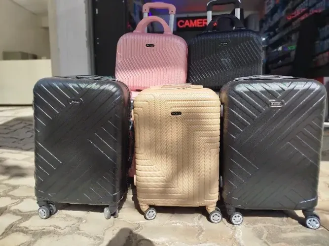 MALAS DE VIAGEM  (Honestidade e Qualidade Distribuidora JK Eletrônicos)