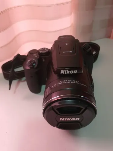 Câmera Nikon Coolpix P900 - NOVA