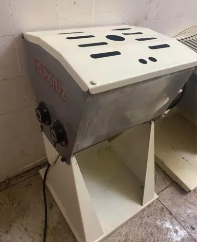 Masseira basculante 25kg gpaniz totalmente revisada 220 volts monofásica