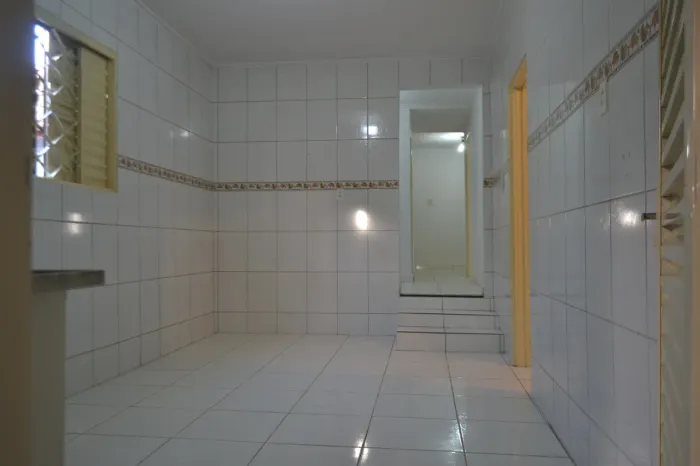 2 casas no mesmo lote, 2 quartos cada, suíte em ambas. Vila Nova Canaã - Goiânia-GO