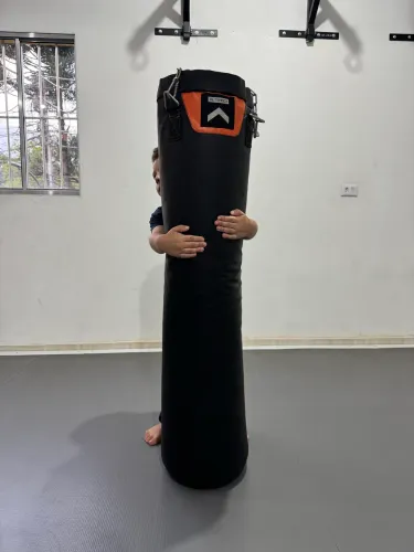 Saco de pancada Outshock 30kg