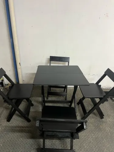 Kit mesa 70x70 dobrável + 4 cadeiras 