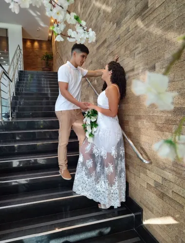Vestido de noiva - leia o anúncio