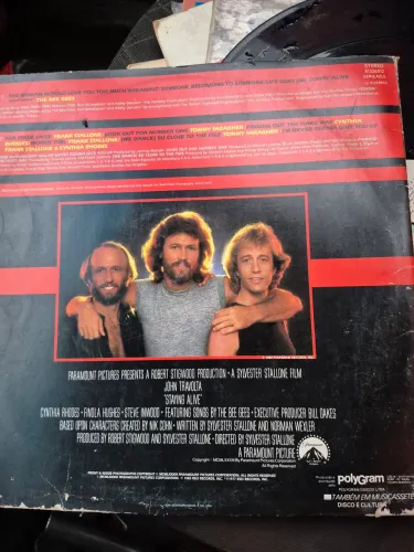 DISCO VINIL STAYING ALIVE