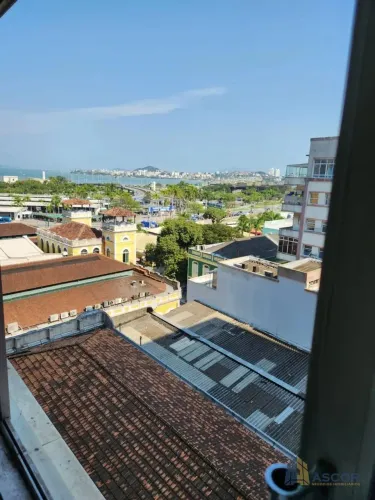 Sala Comercial Próxima ao Mercado Público no Centro de Florianópolis