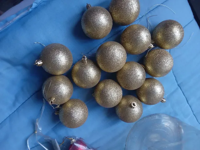 Bolas Douradas