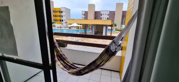 Cumbuco: Apto 3q mobiliado 100m da praia. Piscina