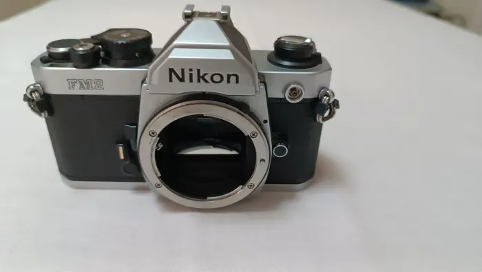 Câmera fotográfica Nikon FM2 35 mm analógica