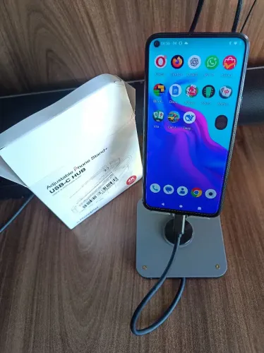 Suporte para celular metal