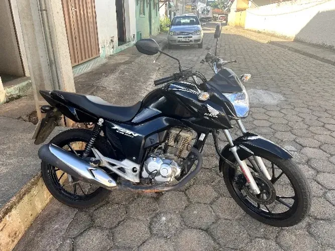 Fan 160 2024 preta muito nova único dono