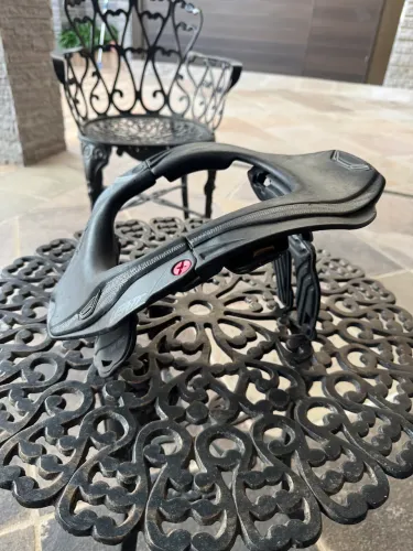 Neck Brace Leatt 5.5 usado 