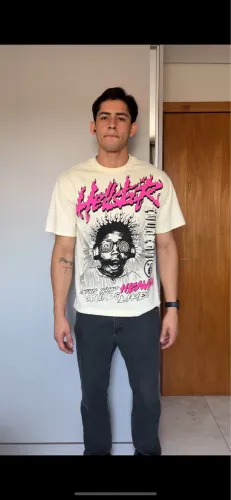 Camiseta Hellstar - Design Exclusivo