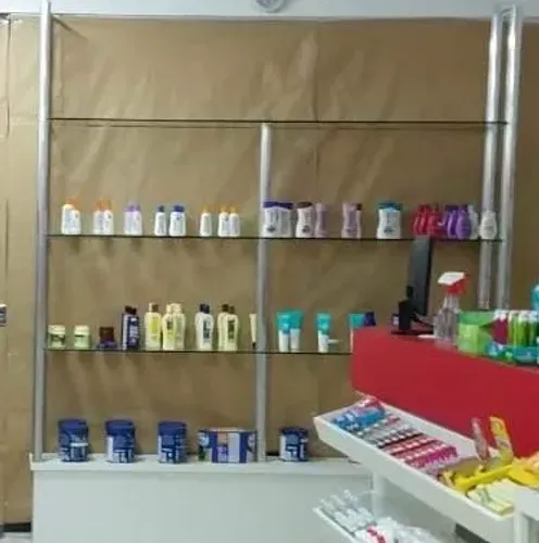 Vende -se prateleira 