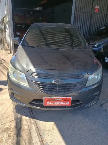 Chevrolet Onix JOY Hatch 1.0 8V Flex Mec. 4P 2017 TROCO FACILITO FINANCIO