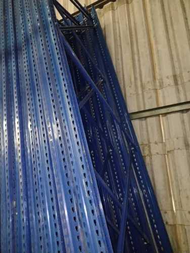 MONTANTE PARA PORTA PALLET FABRICANTE MECALUX ARGENTINO