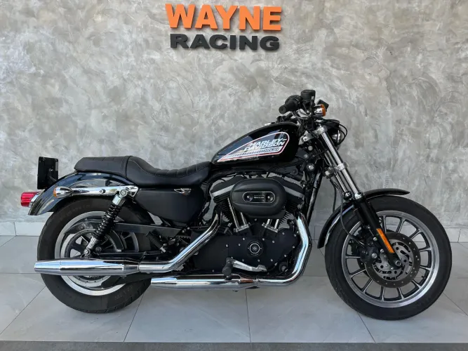 HARLEY DAVIDSON SPORTSTER XL 883 R