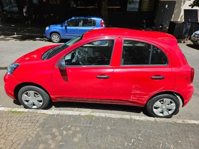 Nissan March 1.0 12V Flex 5P 2016