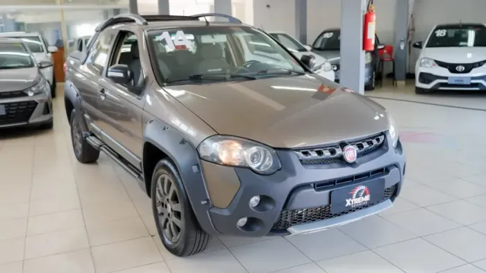 Fiat Strada Adventure1.8/ 1.8 Locker Flex CD 2014