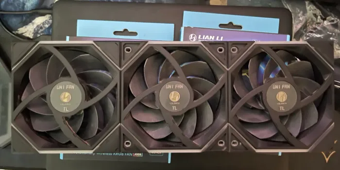 3 Fans Lian Li TL 120